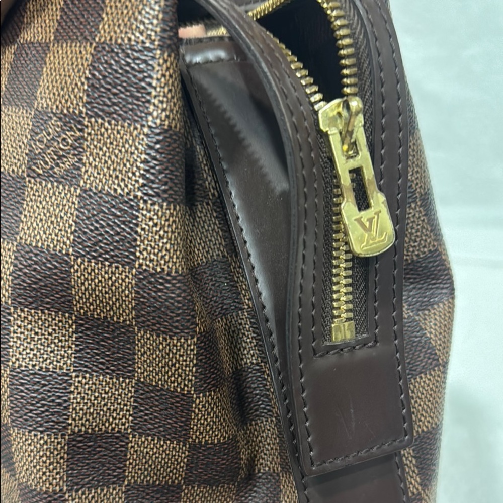 Louis Vuitton Brown Checkered Shoulder Bag - Picture 3 of 14